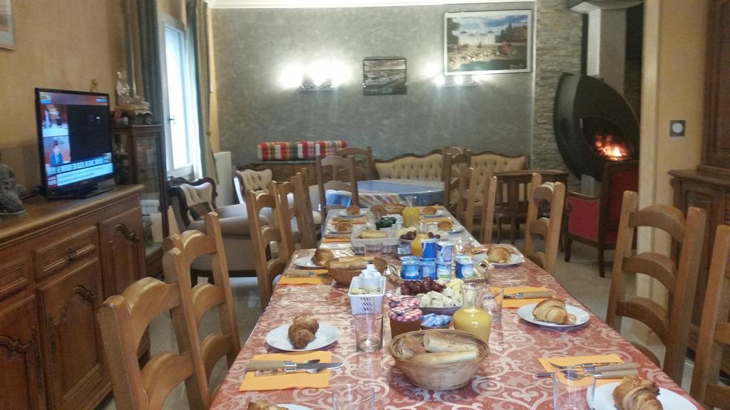 Chailles  Chambres D'Hotes Du Plessis מראה חיצוני תמונה