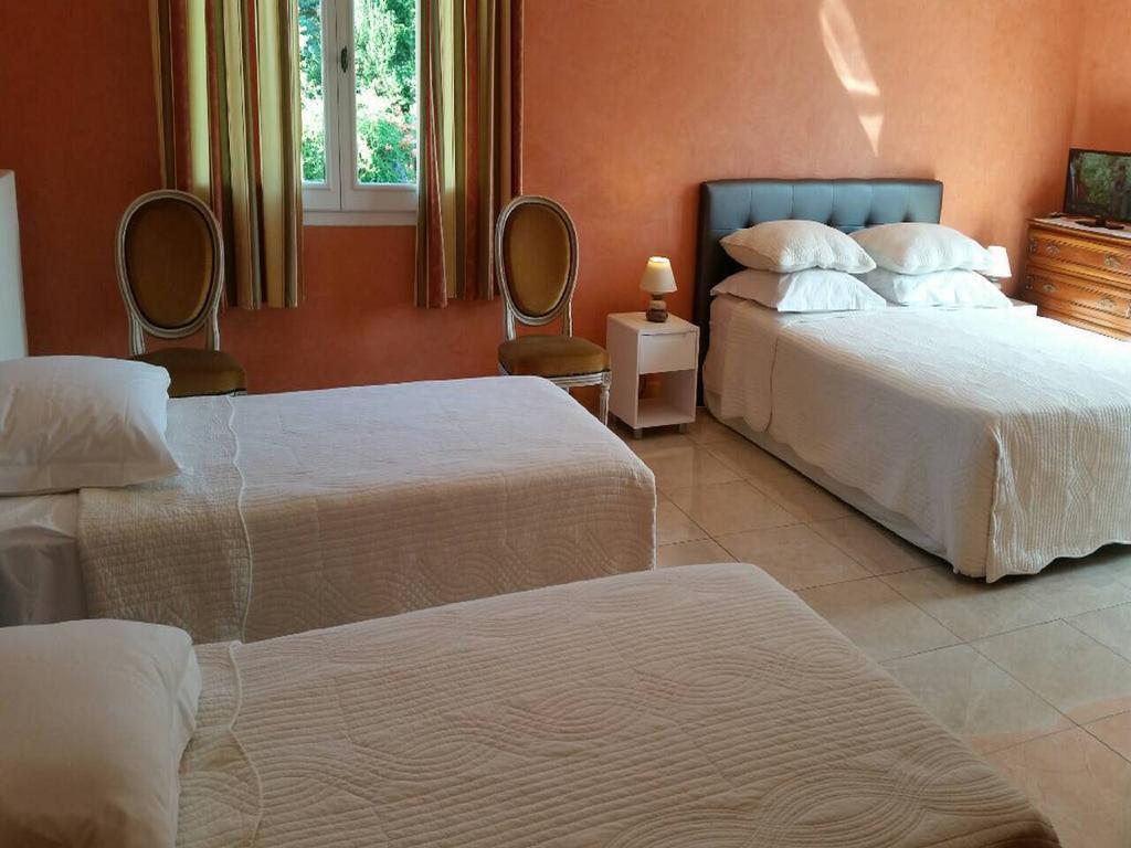 Chailles  Chambres D'Hotes Du Plessis מראה חיצוני תמונה