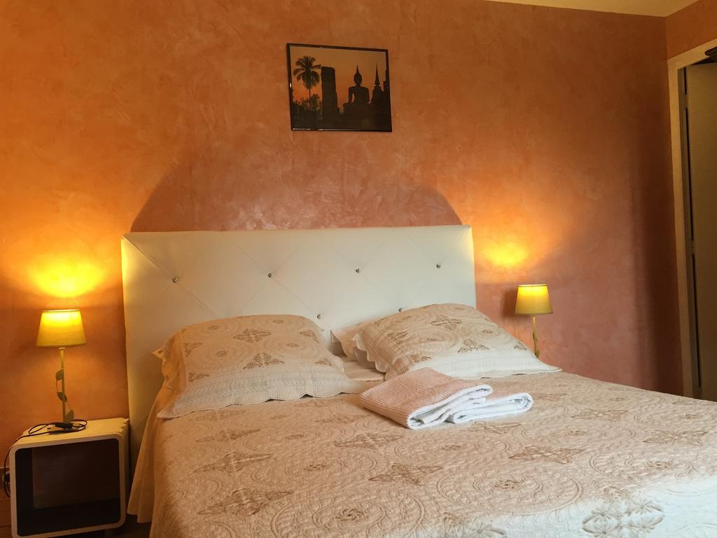 Chailles  Chambres D'Hotes Du Plessis מראה חיצוני תמונה