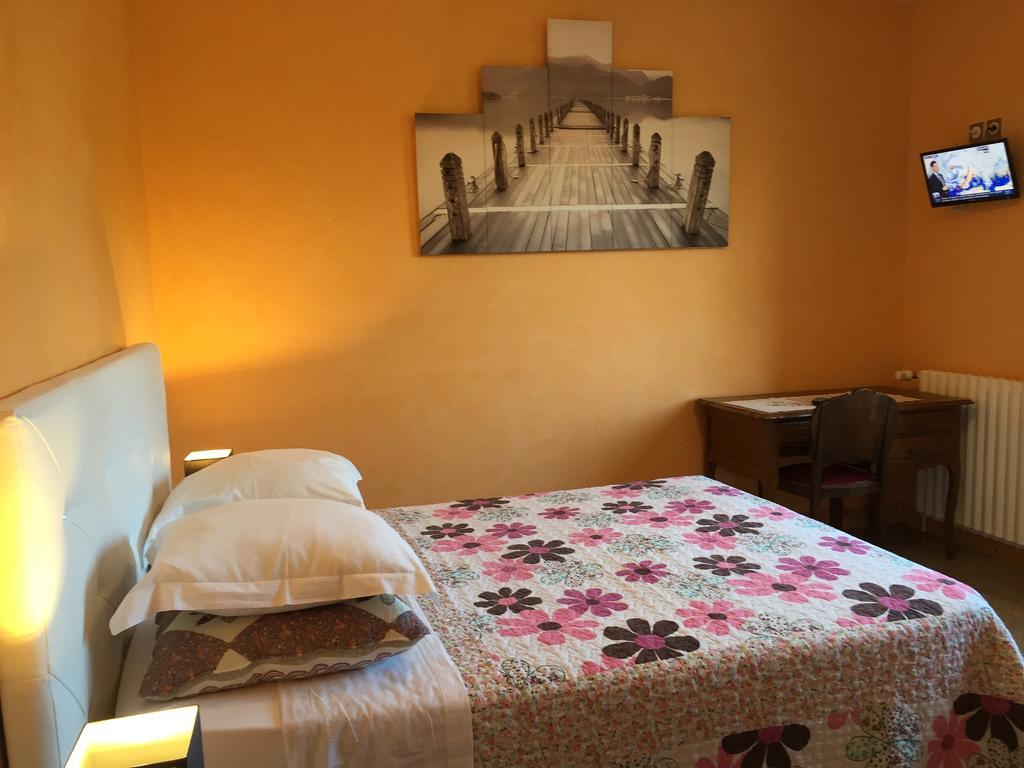 Chailles  Chambres D'Hotes Du Plessis מראה חיצוני תמונה