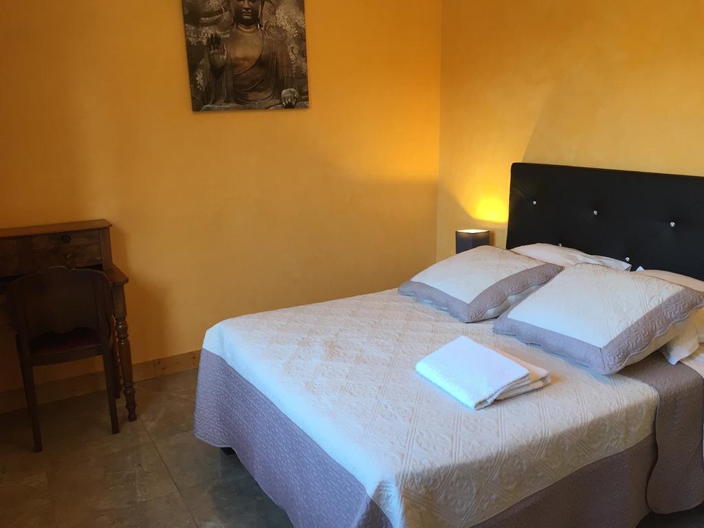 Chailles  Chambres D'Hotes Du Plessis מראה חיצוני תמונה